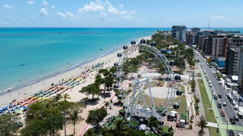 Maceió lidera ranking de destinos mais vendidos da Azul Viagens em 2025