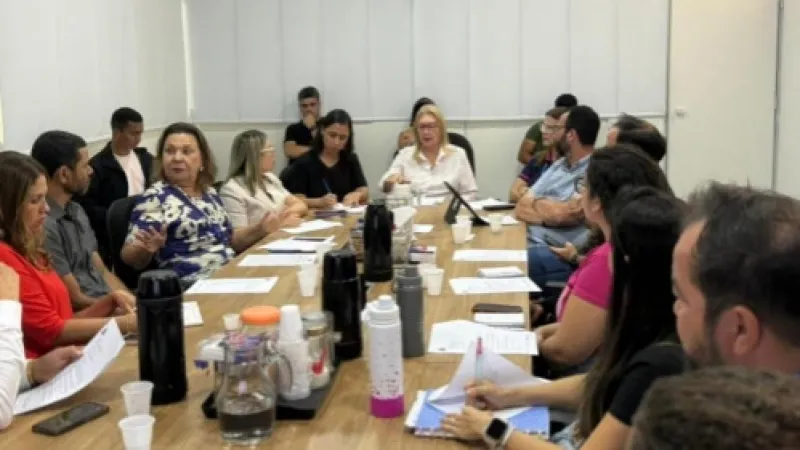 Secdef participa de discussão sobre o plano integrado para população em situação de rua