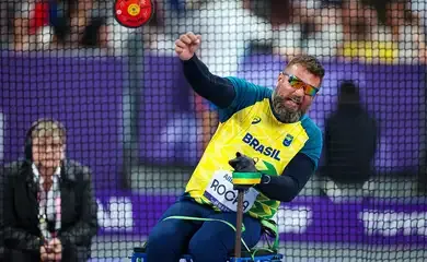 Bronze de André Rocha no lançamento de disco é medalha 400 do Brasil