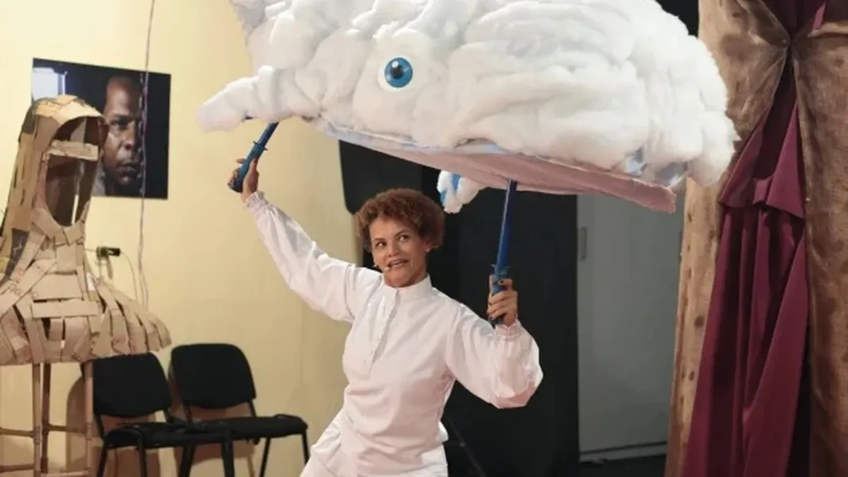 Viajando pela poesia e imaginação, Cia La Casa apresenta o espetáculo infantil “Rafael e a Baleia”