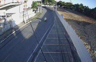 Via interditada para demolição no bairro do Pinheiro é liberada