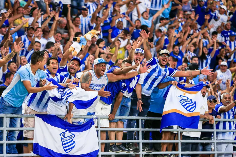 CSA segura Tombense, marca no fim e volta a vencer na Série C