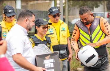 DMTT inicia Semana Nacional de Trânsito com blitz educativa para motociclistas