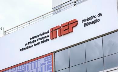 Inep avalia proficiência de estrangeiros em língua portuguesa