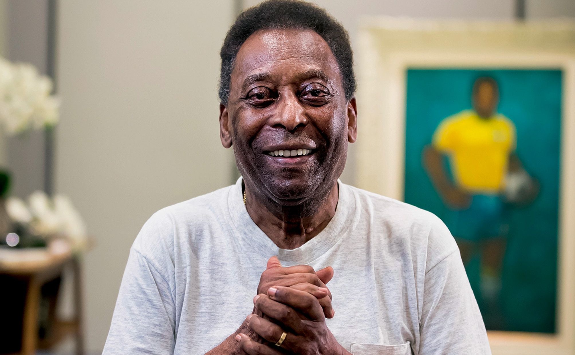 Pelé será homenageado pelo Santos com coroa no escudo do time