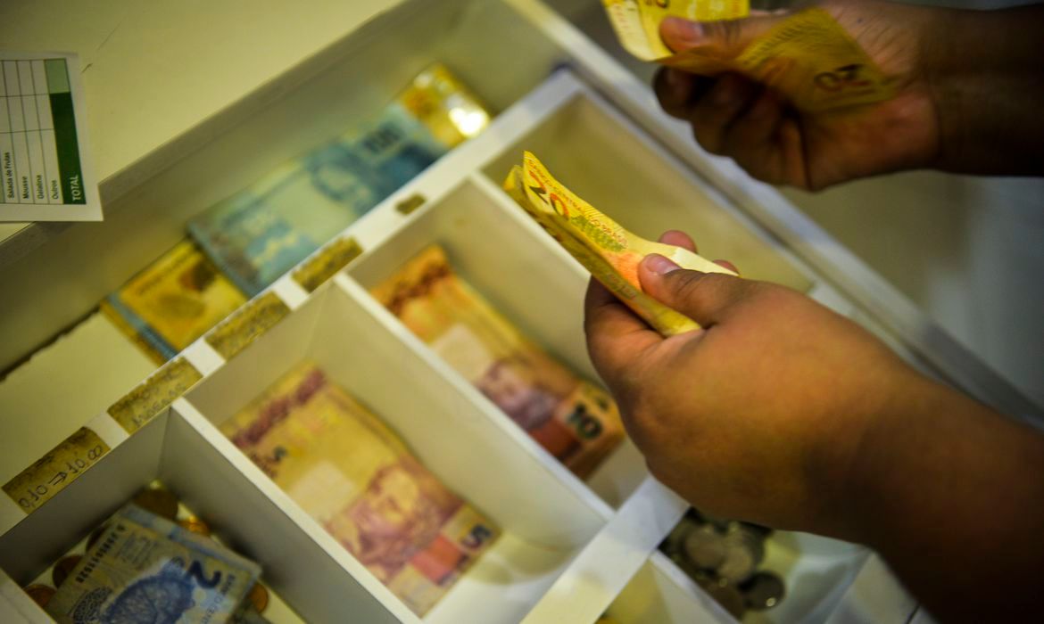 Contribuição do MEI subirá para R$ 66