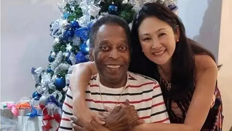 Viúva de Pelé, Márcia Aoki escreve mensagem emocionante para o Rei do Futebol; leia