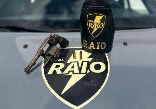 Companhia de Raio da PM-AL apreende drogas e armas em Maceió