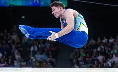 Diogo Soares avança à final da ginástica artística masculina em Paris