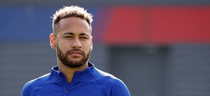 PSG pede 150 milhões de euros para liberar Neymar, diz jornal
