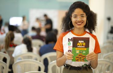 Conheça o "Guia Afro Informativo", lançado pela Prefeitura de Maceió em parceria com o Instituto Raízes de Áfricas