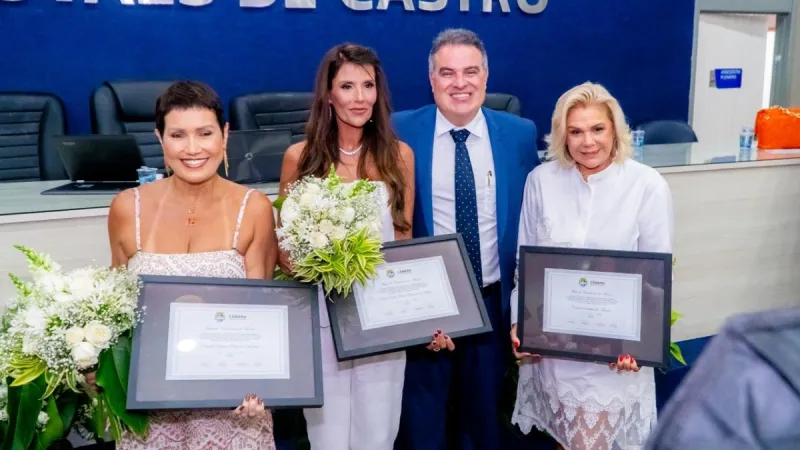 Câmara entrega título de cidadã a três empresárias por contribuição ao desenvolvimento de Maceió