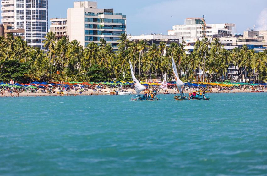 Parceria da Prefeitura de Maceió com OTA Decolar garante desconto de 15% para turistas visitarem a capital