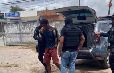 Homem que furtava fios no Benedito Bentes é identificado em imagens de câmeras da Prefeitura