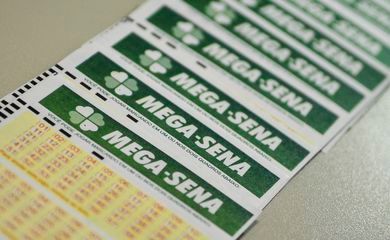 Mega-Sena: ninguém acerta e prêmio vai a R$ 9 milhões