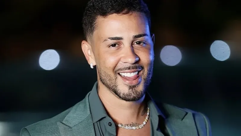 Carlinhos Maia se pronuncia sobre suposto áudio íntimo vazado