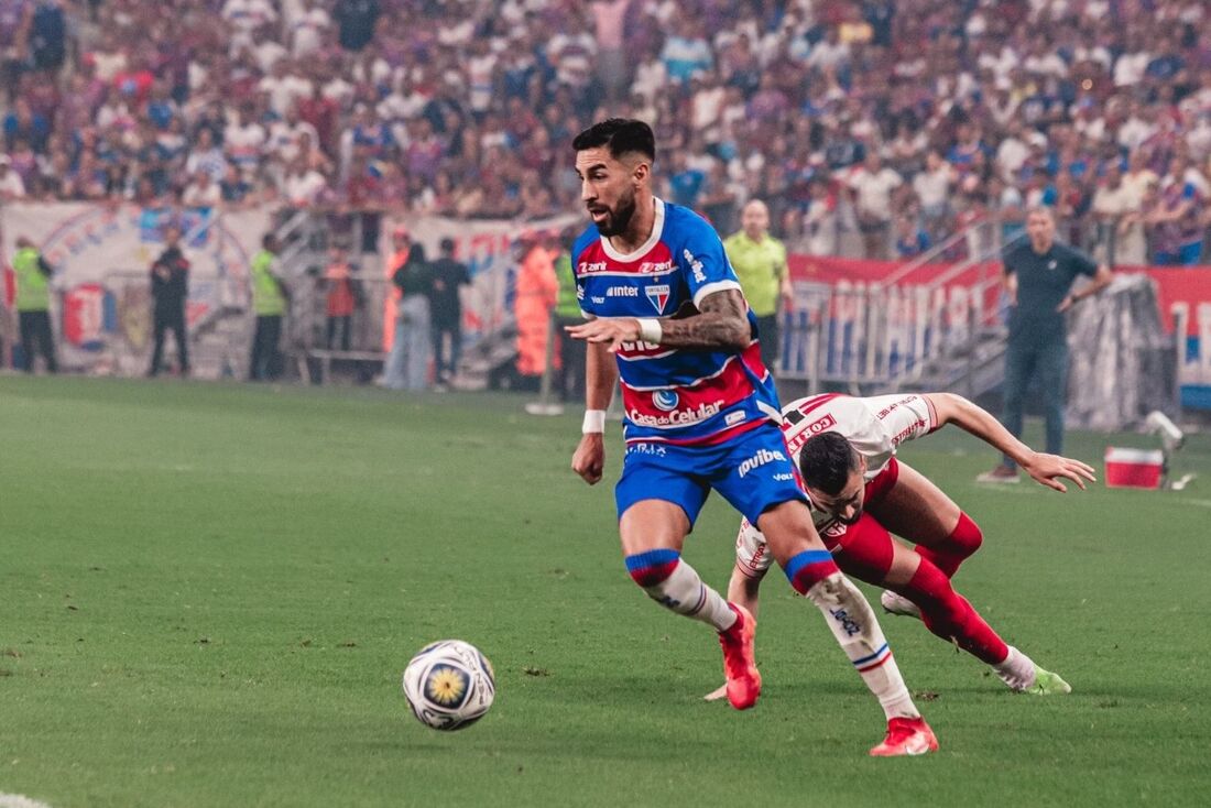 CRB decide a Copa do Nordeste contra o Fortaleza, primeiro jogo deu Leão, 2x0