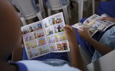 Gibi da Turma da Mônica aborda a relação entre diferentes gerações