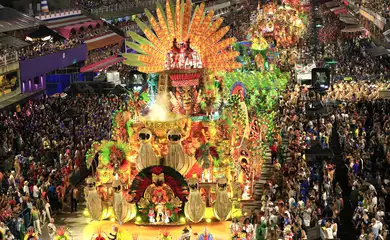 Grande Rio quer ganhar público do Sambódromo com encantarias do Pará