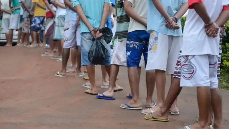 CCJ retoma nesta terça debate sobre redução da maioridade penal