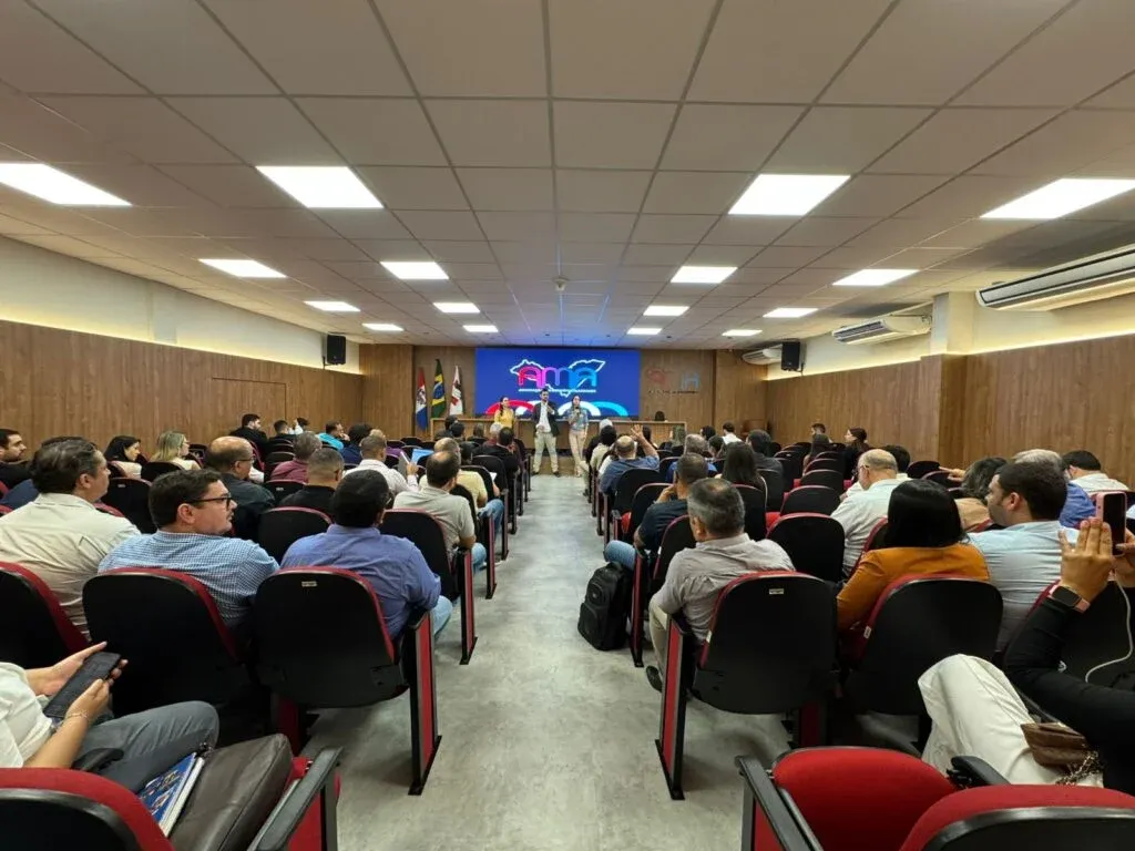 AMA e TCE orientam controladores sobre cadastramento no sistema e-pessoal
