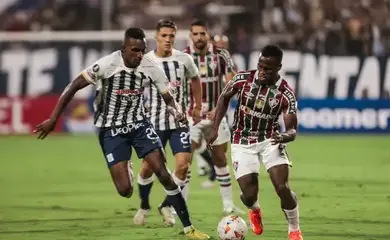Fluminense arranca empate com Alianza Lima na Libertadores