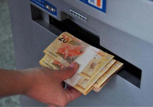 Governo injeta mais de R$ 214 milhões na economia alagoana com a liberação do 13º dos servidores estaduais