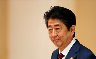 Em luto por Abe, partido governista do Japão garante vitória eleitoral