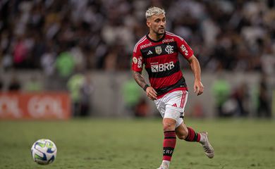 Flamengo tenta confirmar classificação nas oitavas da Libertadores