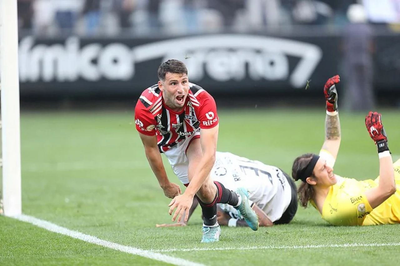 Precisando de gols no Maracanã, São Paulo tem incomodo jejum de Calleri em fase de decisões