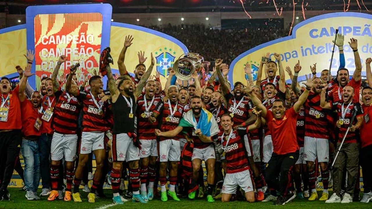 Geração de 2019 do Flamengo supera número de títulos da Era Zico; relembre conquistas