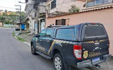 PF investiga troca de voto por vaga em fila do SUS em Queimados, no RJ