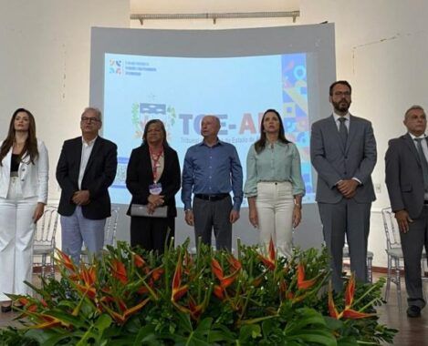 Prefeita Paula Santa Rosa representou a AMA na II Jornada Itinerante do TCE-AL em Palmeira dos Índios Municípios