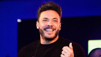 Wesley Safadão lesiona coluna e suspende shows