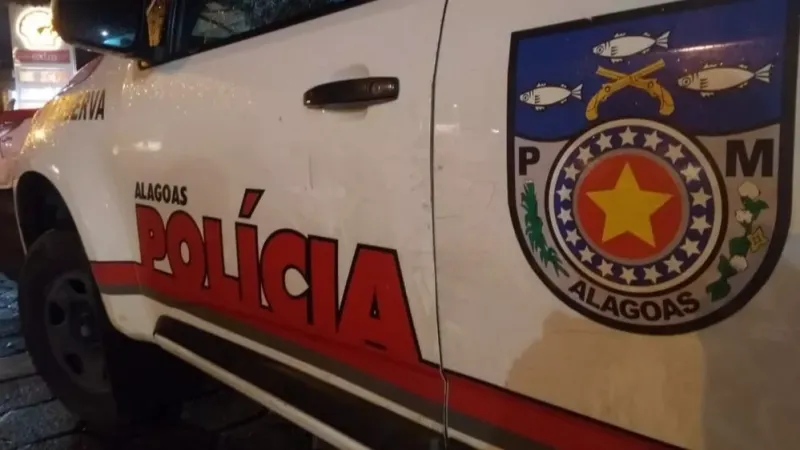 Mãe é presa suspeita de tentar asfixiar bebê de oito meses em Maceió