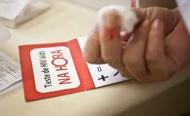 Campanha digital de alerta contra a Aids tem foco nos jovens