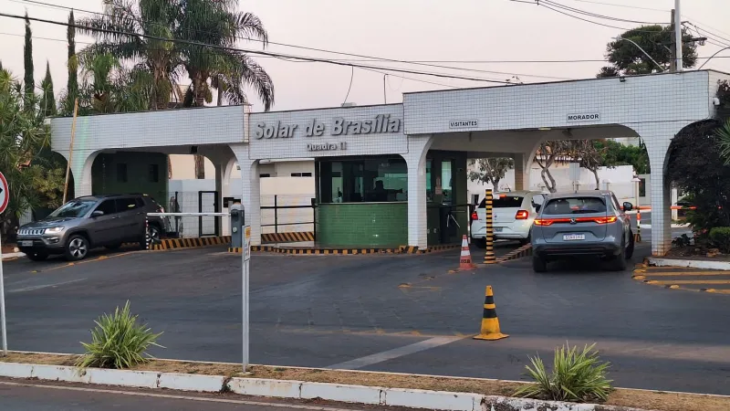 Bolsonaro pede ao STF para receber os filhos no Dia dos Pais