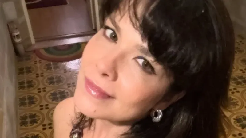 Samara Felippo mostra primeiro cachê na Globo equivalente a 12,5 salários mínimos