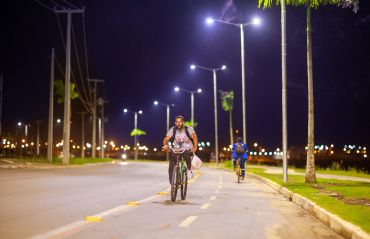 No Dia Internacional da Luz, Maceió celebra avanços na iluminação pública