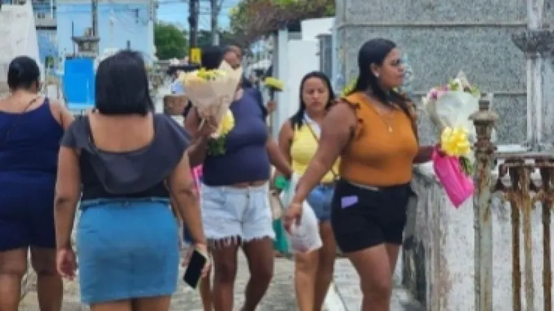 Semsc realiza credenciamento de ambulantes para o Dia de Finados em Maceió