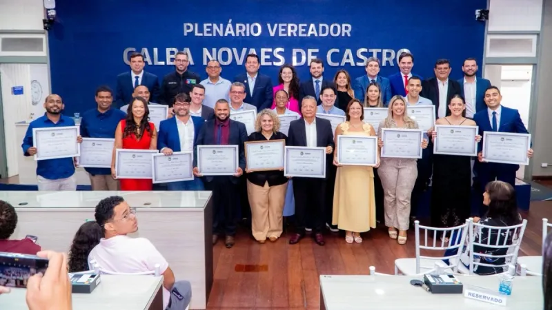 Câmara homenageia personalidades com atuação na proteção de crianças a adolescentes