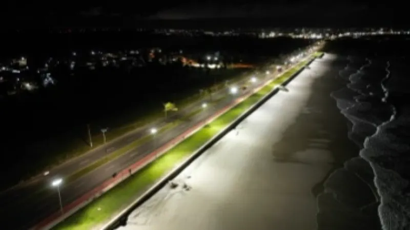 Ilumina restabelece iluminação pública em trecho da Avenida Assis Chateaubriand