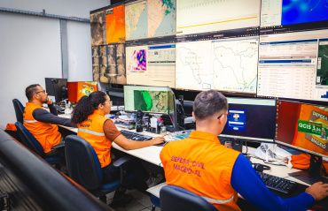 Defesa Civil de Maceió alerta para o risco de chuva forte neste final de semana