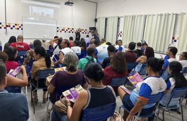 Projeto “Ela Poderia Estar Aqui” promove palestra e reflexão com estudantes de escola municipal