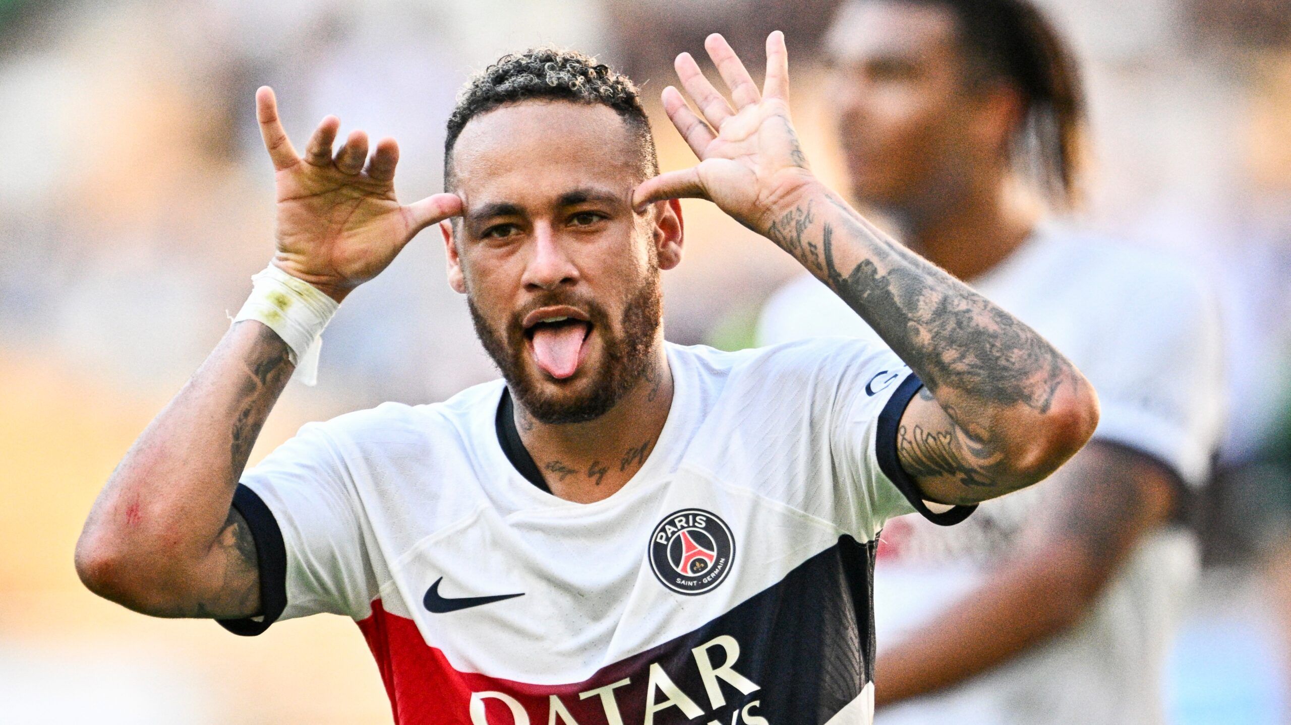 Neymar quer deixar o PSG até o fim do mês