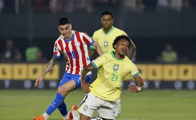 Eliminatórias: Brasil joga mal e perde para o Paraguai por 1 a 0