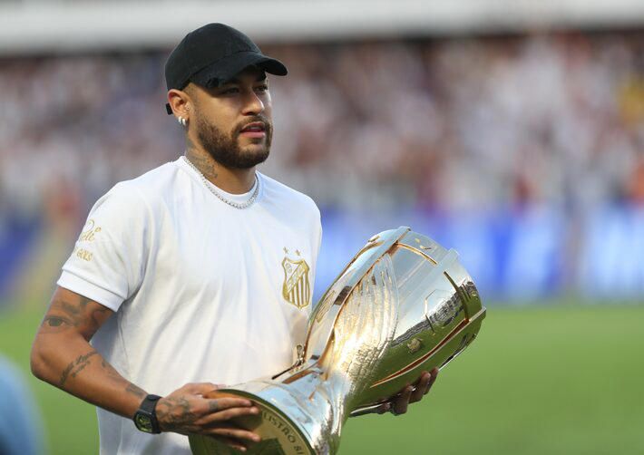 Neymar de volta ao Santos? O que se sabe sobre a negociação