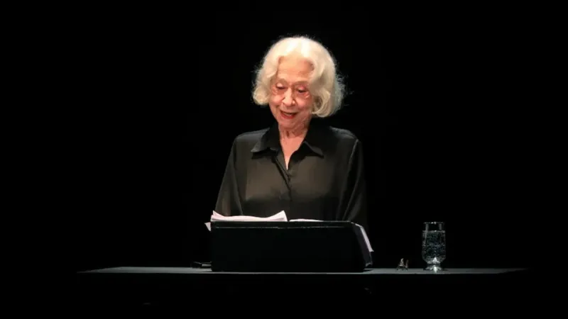 Continuarei em trabalho de parto cênico, diz Fernanda Montenegro, com novo filme