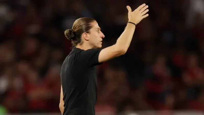 Com demissão de Filipe Luís, Flamengo vai para 11º técnico em 6 anos