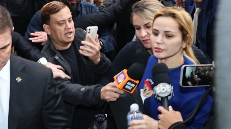 Influenciadora Deolane Bezerra é presa em ação da Polícia Civil de SP